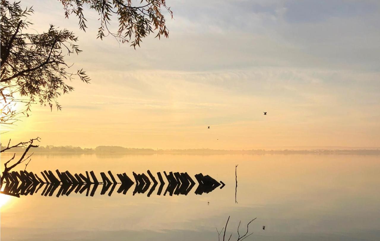 Stunning Home In Lembruch-Duemmer See With Wifi Exteriér fotografie